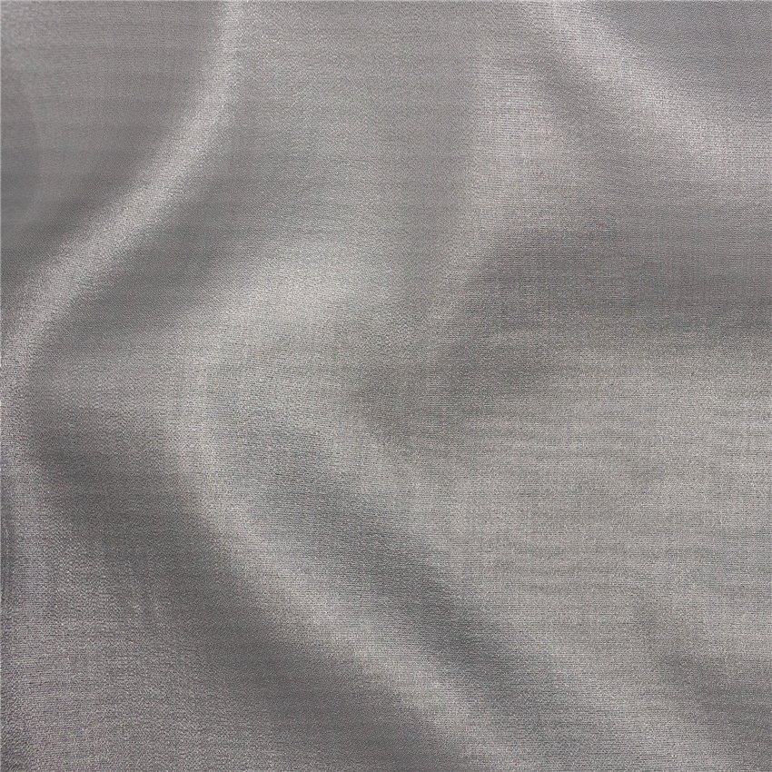 Tess. Organza Lumina